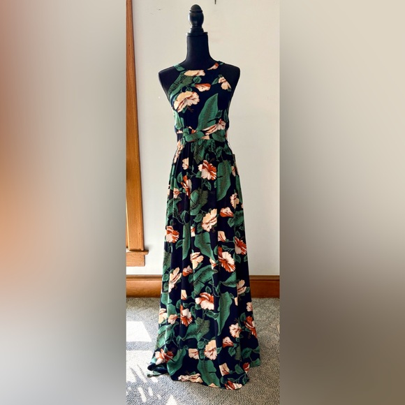 Floral Maxi Dress with Tropical Print - Picture 1 of 5